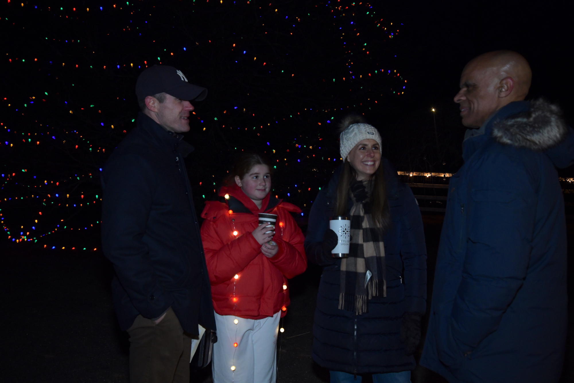 First Selectman Kevin Christie, with Shanon family, Lyla, Ilana, Etienne