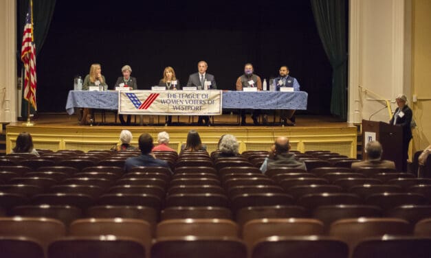 First Selectperson Candidates Face Off in Final Debate