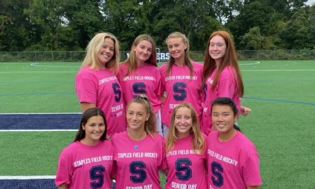 Wreckers Field Hockey Defeats Greenwich