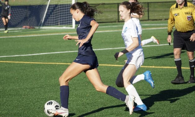 Wreckers Beat Darien