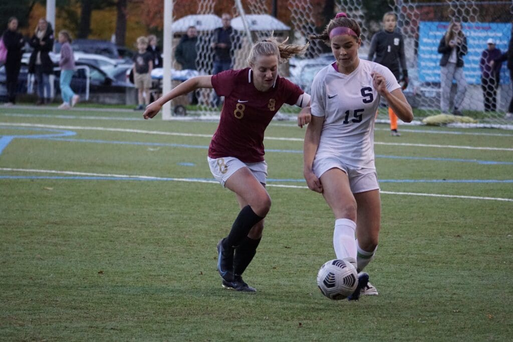 Gaby Gonzalez (Captain) -- Photo Charlotte Strandell
