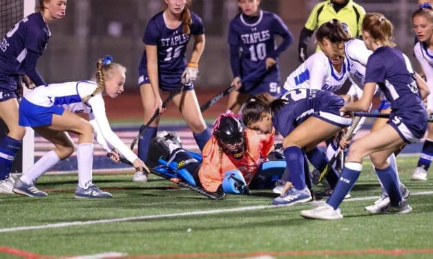 Staples Field Hockey falls to Darien in FCIAC semifinals