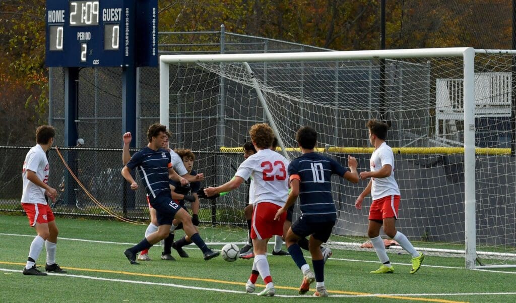 Jackson Hochhauser scores the game-winner against Conard-West Hartford …