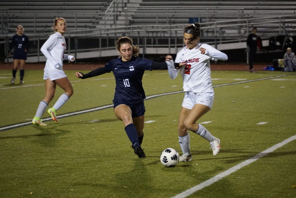 Maddie Sansone -- Photo Charlotte Strandell