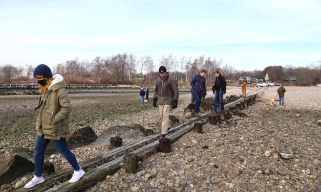 Officials Examine Breaker at Burying Hill
