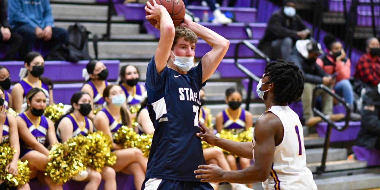 Staples Unable to Come Back Against Westhill