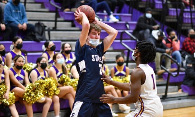 Staples Unable to Come Back Against Westhill