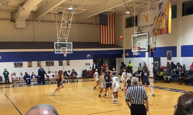 Staples Drops CIAC Opener to Hillhouse Academics
