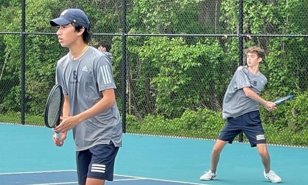Staples Boys Tennis Beats Darien