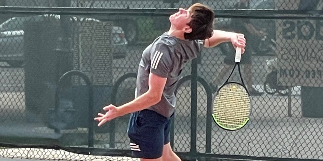 Boys Tennis Advances to State Semis