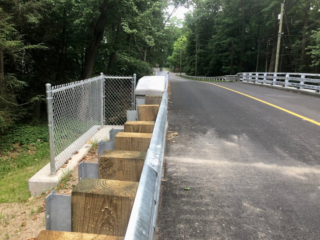 The new bridge which carries the West Branch of the Saugatuck River between Weston and Westport. / Photo by Thane Grauel.