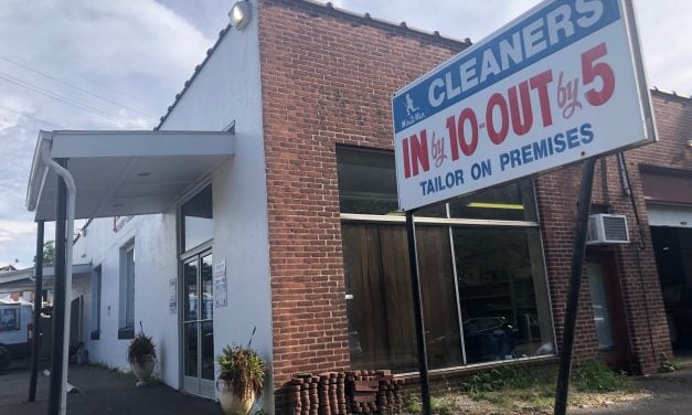P&Z members consider reverting to previous zoning for Spinnaker site