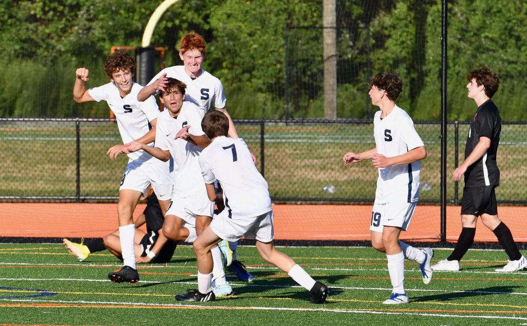 Wreckers celebrate Avery Mueller’s goal at Ridgefield - Photo Mike Sikorski