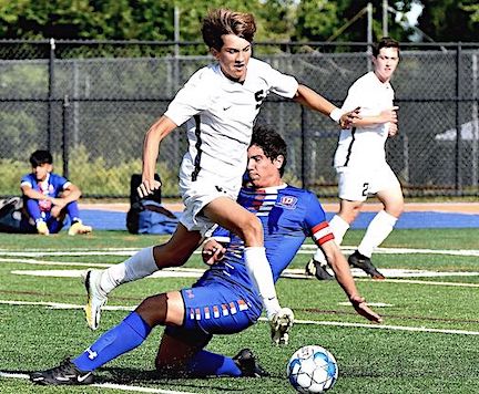 Staples boys soccer in 0-0 standoff vs. Danbury
