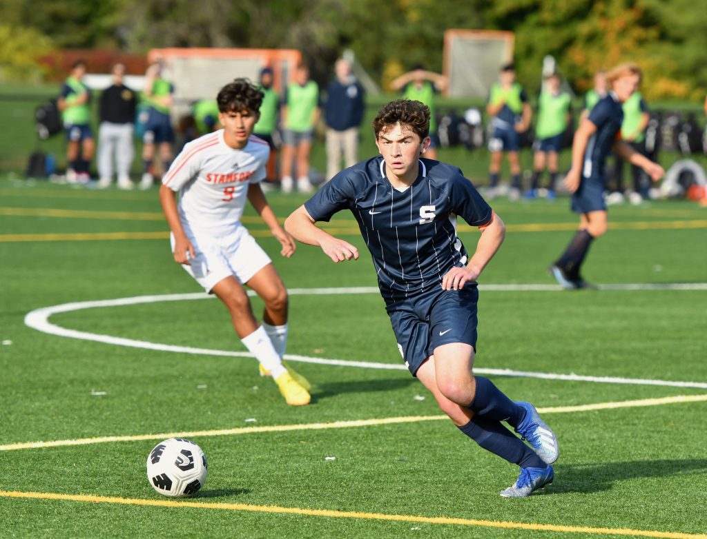 Tri-captain Alex Laskin assesses his options. / Photo by Mark Sikorski