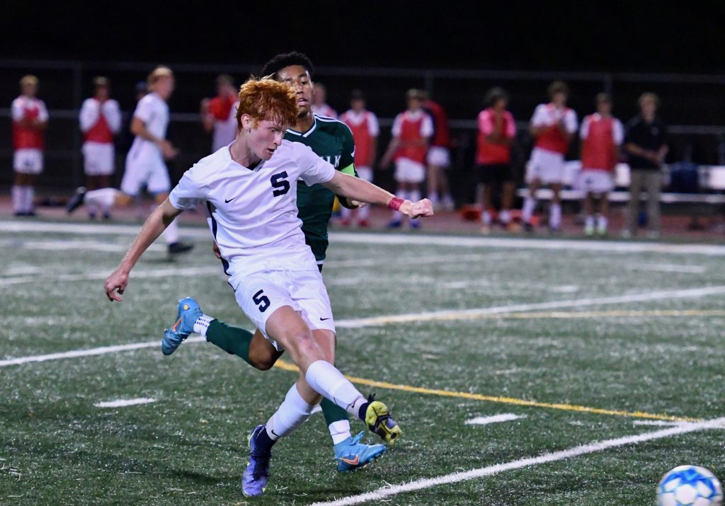 Dylan Hoke, midfield maestro-Photo Mark Sikorski