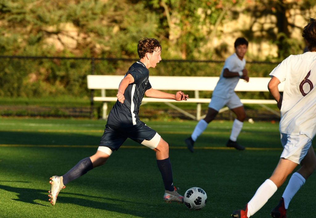 Elliot Galin surveys the field – Photo Mark Sikorski