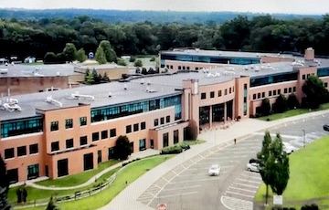 Class acts: New courses for Staples get high marks