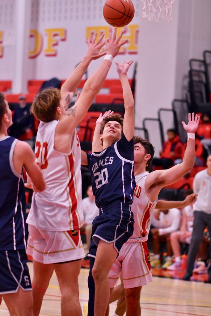 Gavin Rothenberg shooting in traffic - Photo Mark Sikorski