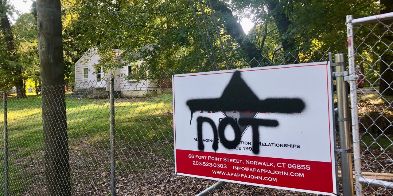 Neighbors fighting Saugatuck apartments appeal for donations