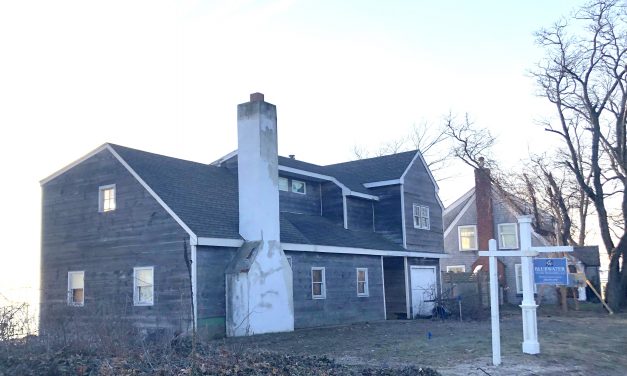 Fate of early Saugatuck Shores house delayed
