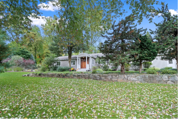 11 High Point Road - Photo Realtor.com