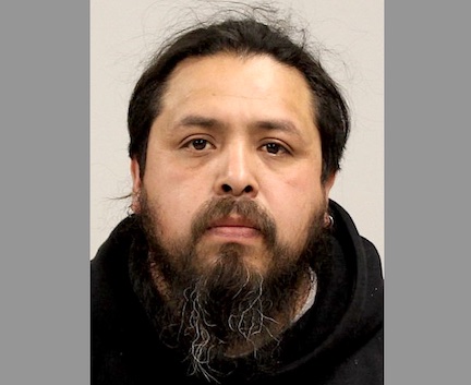 Police: Man forged Texas license plates, registration info