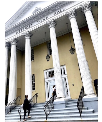 Town sets open meeting training, not revealed to public