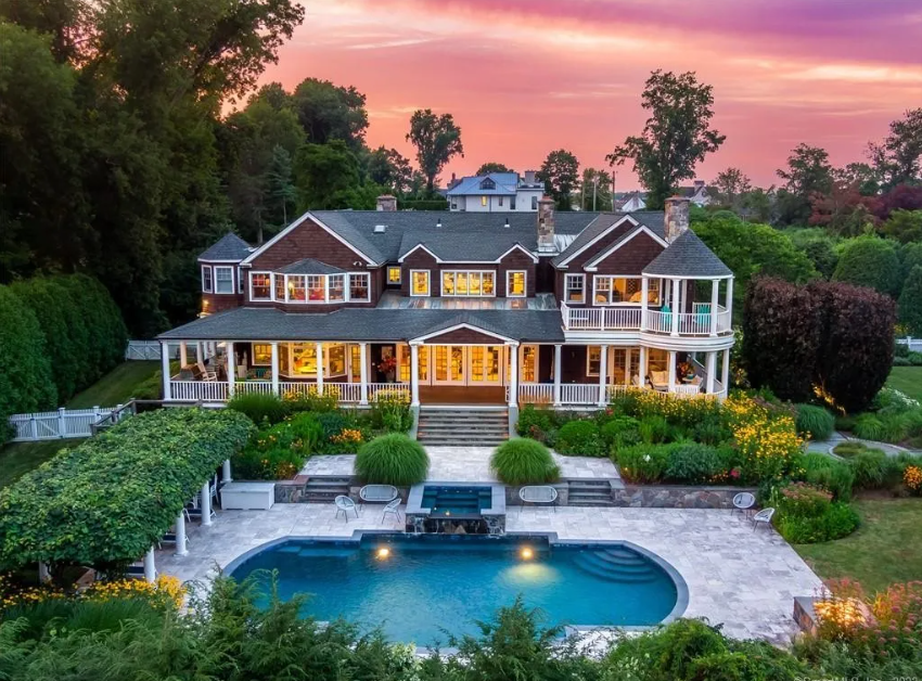 15 Bluewater Hill - Photo Realtor.com