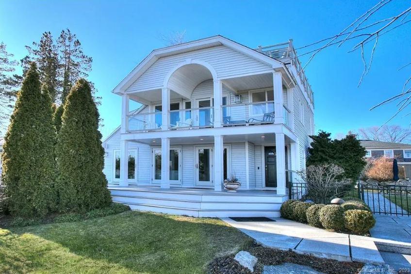 26 Sterling Drive - Photo Realtor.com