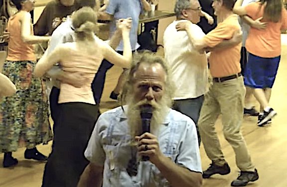 Sashay to UU barn dance Saturday