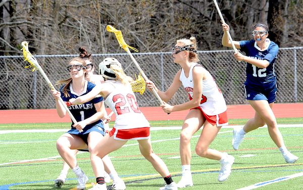 Wreckers girls lacrosse team smacks Masuk