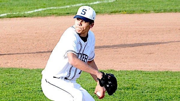 No. 3 Wreckers baseball hosts first state tourney game Tuesday