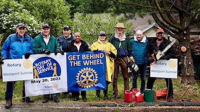 Sunrise Rotary volunteers turn out for rainy ‘Day of Service’
