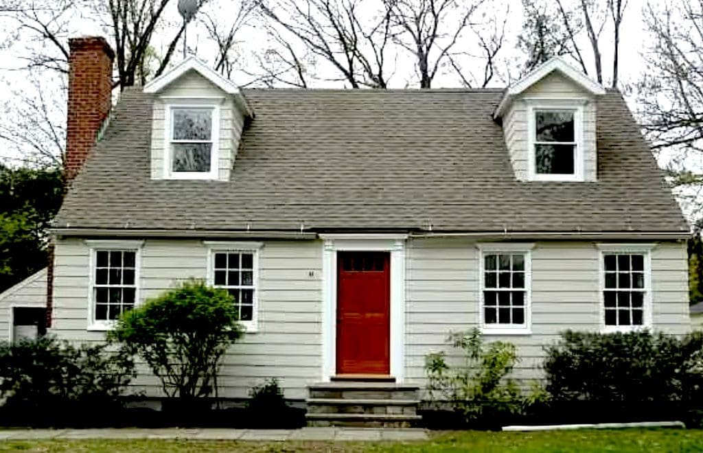 3 Oak Park Ridge, Jennifer Lindstrom's home
