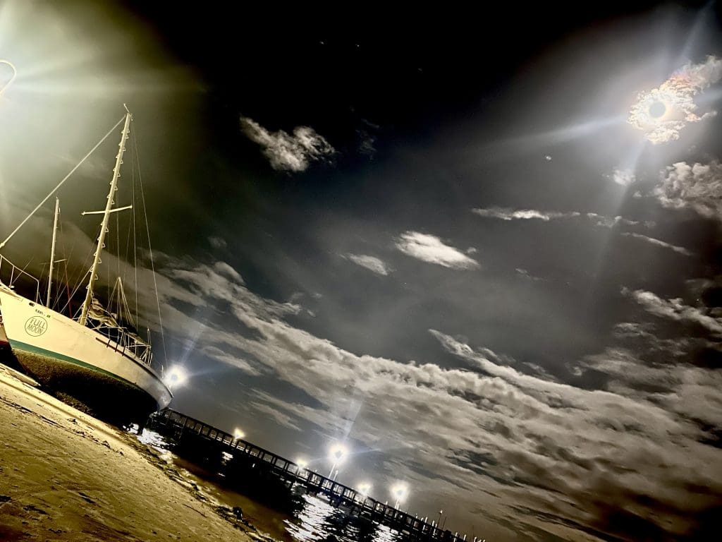 Supermoon as captured by Andrew Colabella in Florida.