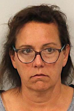 Jennifer Lindstrom / mug shot