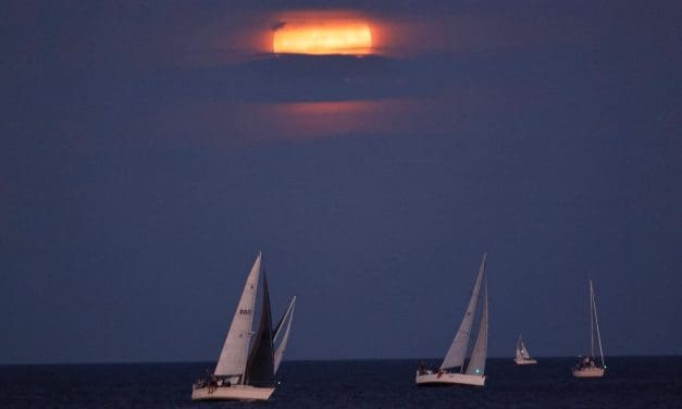 Second Supermoon ushers out a celestial summer  