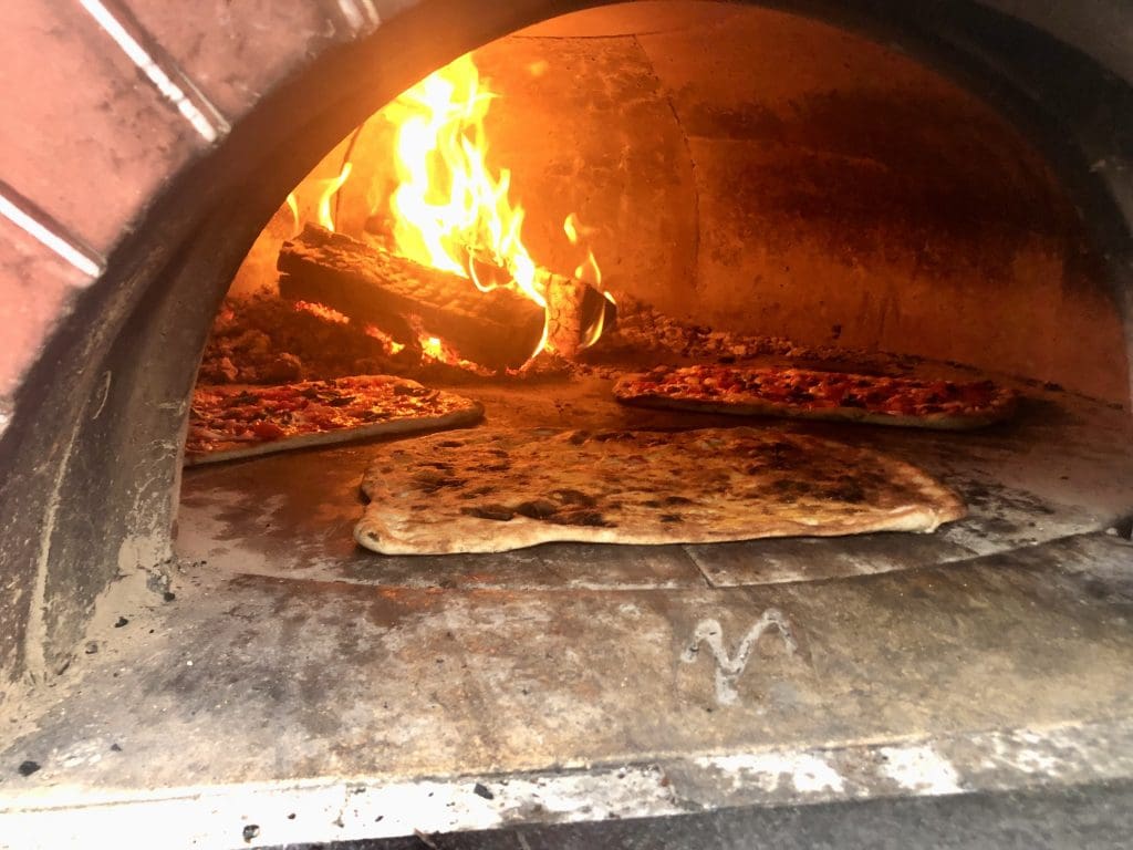 Tony Pizza Napolitano.