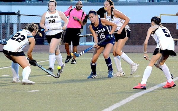 Staples field hockey rolls to 5-0 record