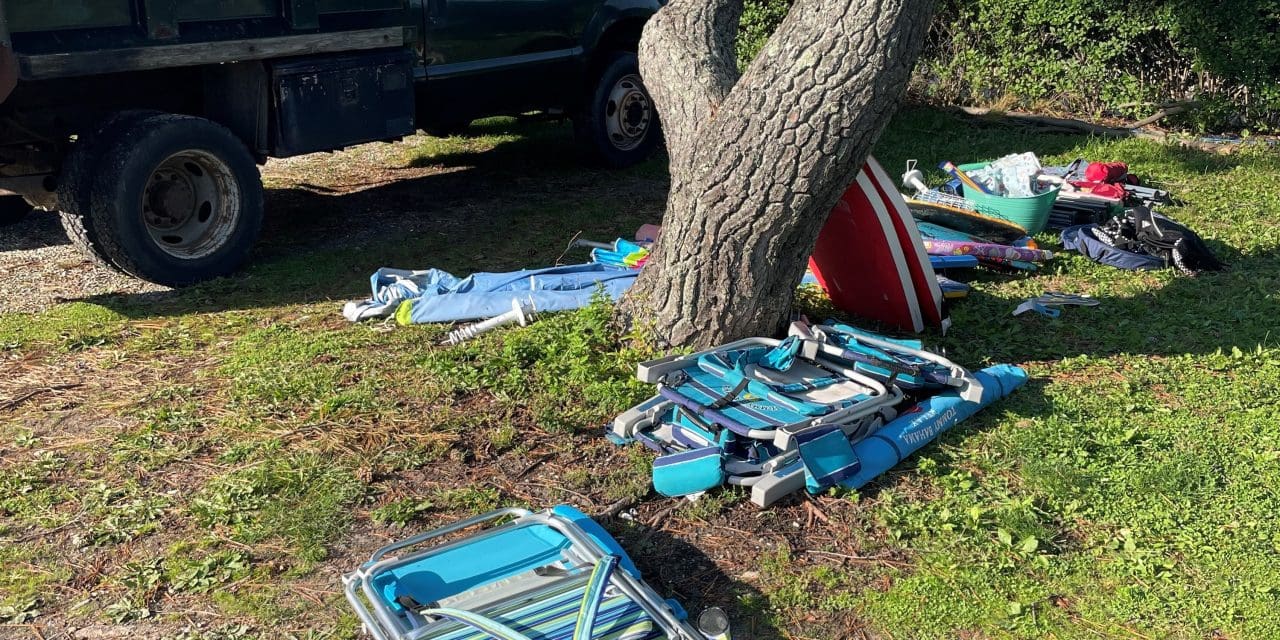 UPDATE: Officials ‘sincerely apologize’ for emptying Compo lockers early