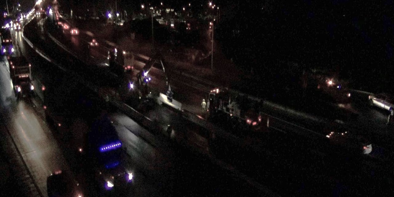I-95 span swap embarks with a little rain and lots of traffic
