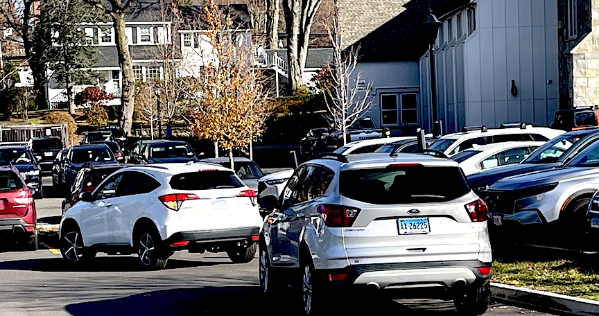 New downtown parking rules on hold awaiting signs' installation ...