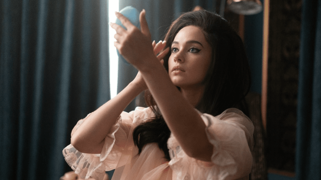 Priscilla - Photo A24