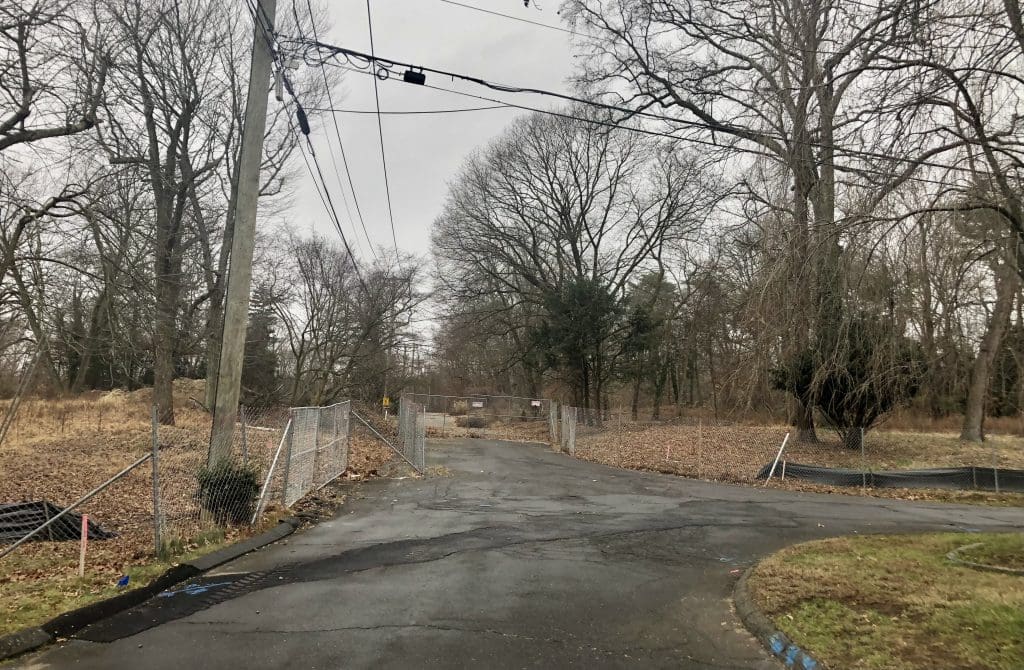 The Summit Saugatuck project area.