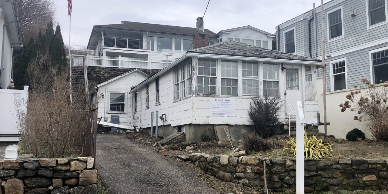 Small cottage at Old Mill to be razed for 2-story house