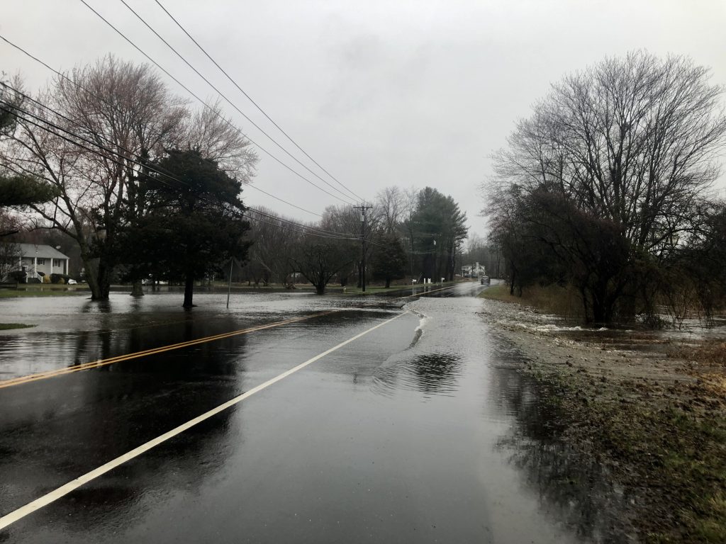 Greens Farms Road near New Creek Road.