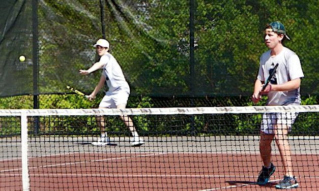 Not in the ‘Cards:’ Greenwich foils Staples tennis teams’ title bids