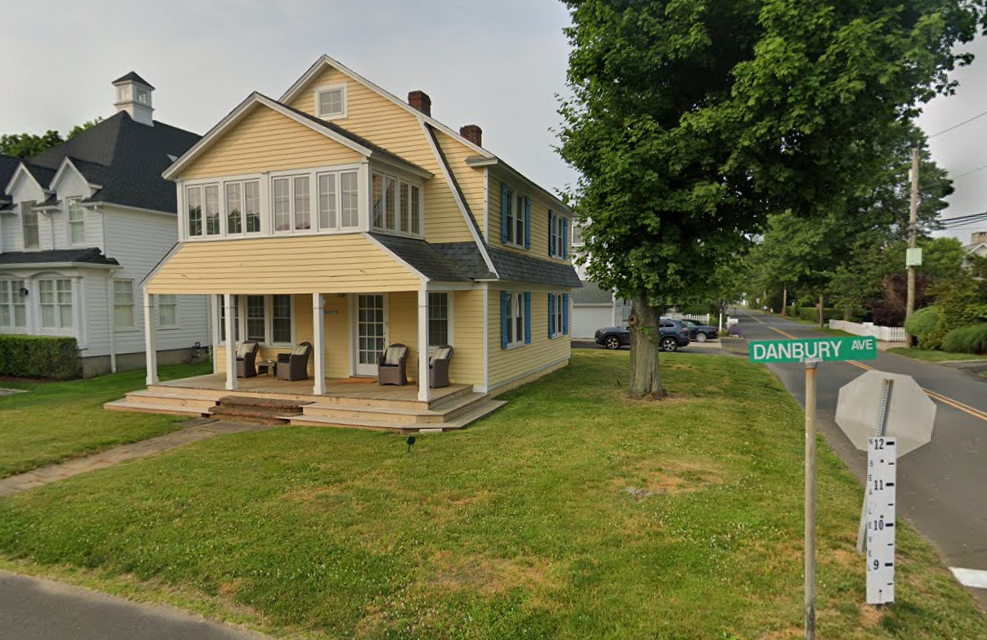 ZBA OKs new house near Compo Beach