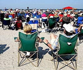 Series of worship services set at Compo Beach